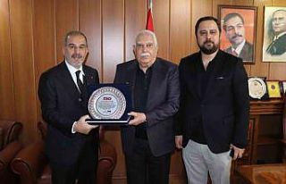 Başkan Alan’dan ekonomiye güç veren isimlere...