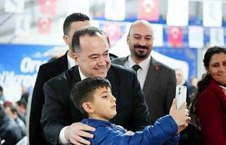 Başkan Dutlulu binlerce Manisalıyla iftar sofrasında...