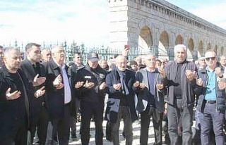 Beyşehir Gölü kıyısında rahmet ve berekete şükür...