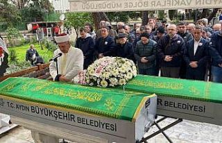 Bıçaklanarak öldürülen yaşlı çift son yolculuklarına...