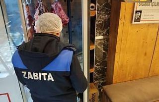 Bilecik’te kasaptaki tüketim tarihi geçmiş tavuk...