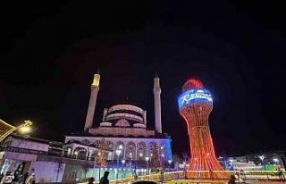 Bingöl’de ilk teravih coşkusu yaşandı