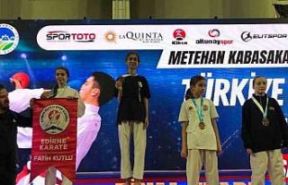 Bingöllü sporcular 8 madalya kazandı