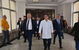 Bitlis İl Sağlık Müdürü Ergene’den hastanede...