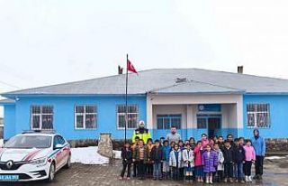 Bulanık’ta öğrencilere trafik güvenliği eğitimi