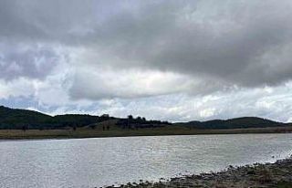 Buldan Yayla Gölünde sevindiren doluluk