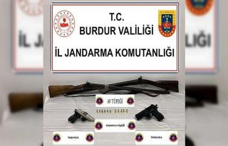 Burdur’da çok sayıda ruhsatsız silah ve mühimmat...