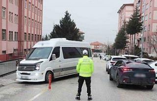 Burdur’da okul çevreleri ve servis araçlarına...