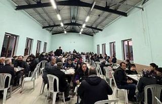 Burhaniye’de toplu iftar geleneği devam ediyor