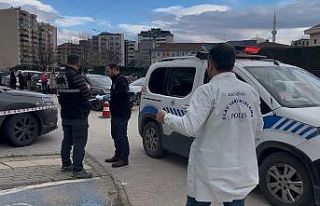 Bursa’da okul önünde kadın öğretmene silahlı...