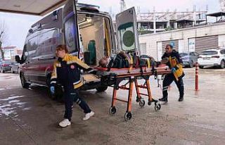 Bursa’da servis minibüsünden inen sürücüye...