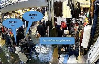 Bursa’da yankesicinin el çabukluğu izleyenleri...