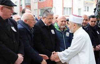 CHP’li Utku Çakırözer’in babası son yolculuğuna...