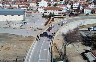 Cip ile otomobil kafa kafaya çarpıştı: 6 yaralı