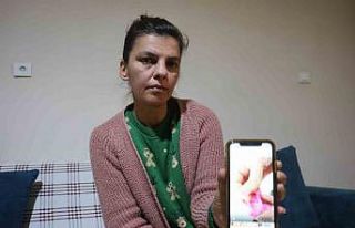 Çocukların hevesle oynadığı oyun hamurundan cam...