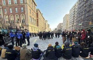Columbia Üniversitesi önünde ICE protestosu: 10...