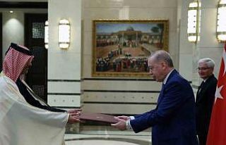 Cumhurbaşkanı Erdoğan’a 3 ülkenin büyükelçisinden...