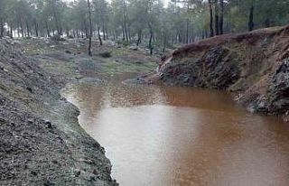 Cüneyt’e mezar olan çukur kapatıldı
