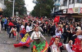 Datça ‘Badem Çiçeği Festivali’ devam ediyor