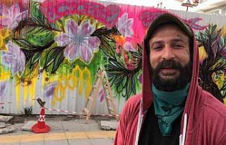 Datça’da yapımı süren okulun duvarları Badem...