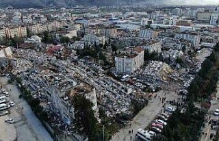 Depremde bin 200 insana mezar olan 600 konutlar ihya...