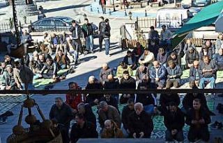 Devrek Ramazan ayının ilk Cuma namazı kılındı