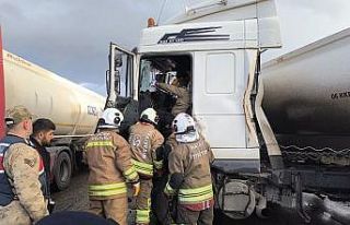 Dörtyol’da tırla çarpışan tankerin sürücüsü...