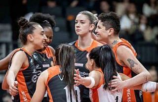 Eczacıbaşı Dynavit, Beşiktaş’ı 3-0 mağlup...