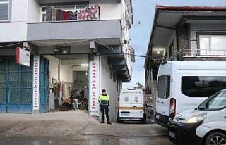 Emekli polis dehşet saçtı: Eşini ve MHP ilçe...