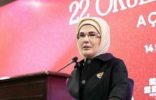 Emine Erdoğan: "Kütüphane okulların kalbidir,...