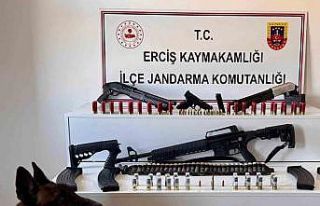 Erciş’te ruhsatsız silah ele geçirildi