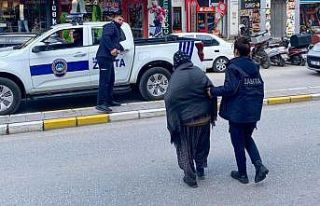 Erzincan’da dilencilere yönelik denetimlerde 23...