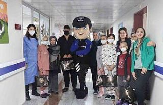 Erzurum polisinden örnek ziyaret