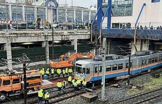 Esenler Otogar durağında metro raydan çıktı,...