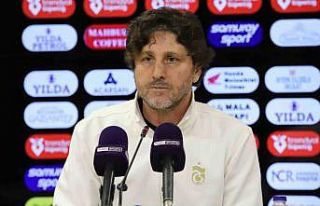 Fatih Tekke: "Bizim için çok değerli bir 3...