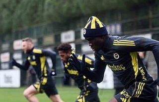 Fenerbahçe’de, Trabzonspor maçı hazırlıkları...