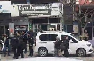 Gaziantep’te silahlı, maskeli ve biber gazlı kuyumcu...