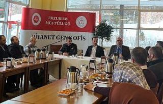 Gençliğin manevi rehberleri "Genç Ofis"te...