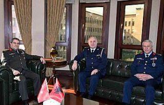 Genelkurmay Başkanı Bayraktaroğlu, Arnavutluk Hava...