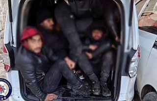 Göçmenleri tıka basa taşırken yakayı ele veren...