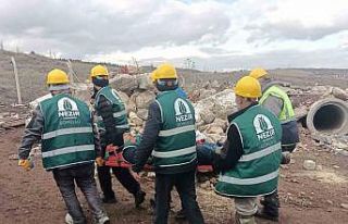 Gönüllülere arama ve kurtarma eğitimi verildi