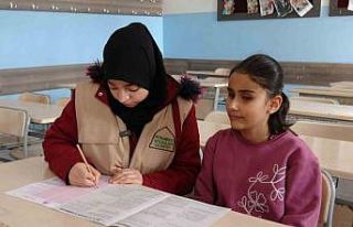 Görme engelli kardeşlerin Siyer Yarışması heyecanı