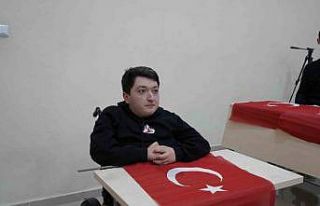 Gümüşhane Üniversitesi’nde ilk ders Türk Bayrağı’na...