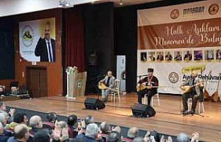 Halk aşıklarından Menemen’de kültür ziyafeti