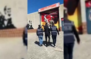 Hatay’da hapis cezaları nedeniyle aranan 2 kişi...