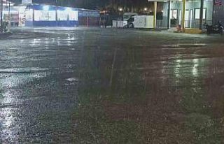 Hatay’da kuvvetli sağanak yağış