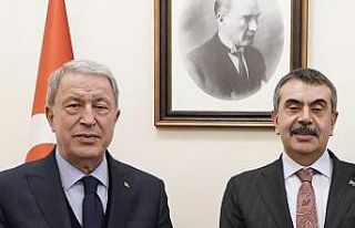 Hulusi Akar duyurdu: Öğretmen Evi 2026 yılı yatırım...