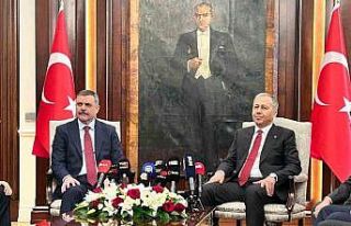 İçişleri Bakanlığında devir teslim töreni:...