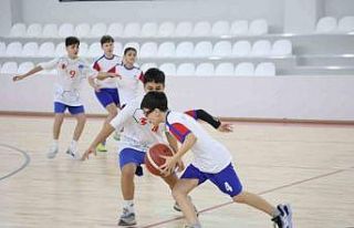 İnegöl’de Spor Festivali basketbol müsabakalarıyla...