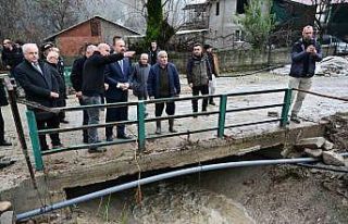 Isparta’da su baskını meydana gelen köyde hasar...